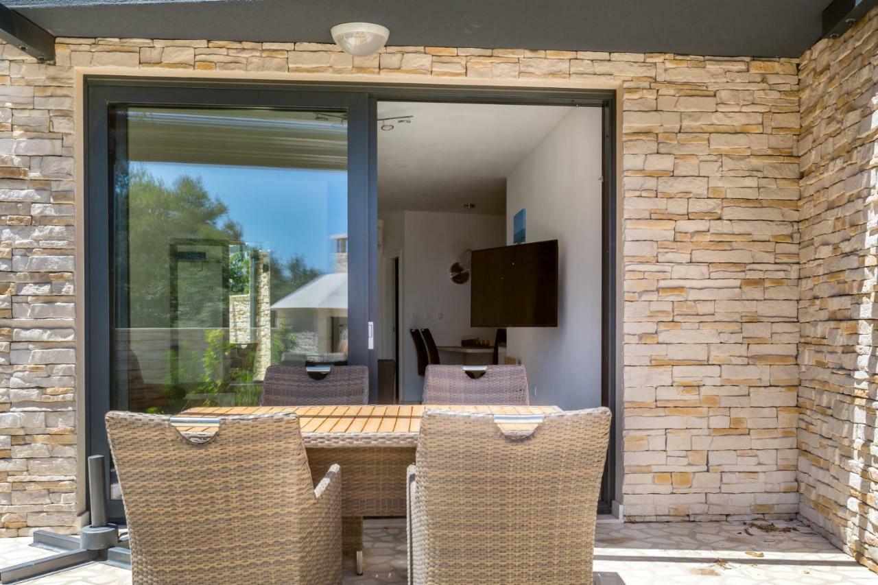 Seaside Villa & Spa Liznjan Exterior photo